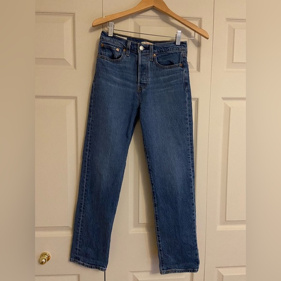 Levi's Denim - LEVI’S WEDGIE STRAIGHT